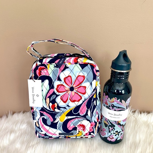 Vera Bradley Handbags - {Vera Bradley} Lunch Bunch Bag with Matching Water Bottle Bundle